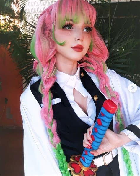 Mitsuri Kanroji cosplay by Gothpixi